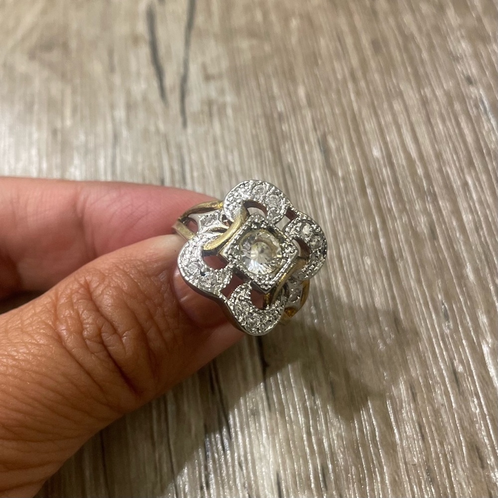 Stunning Two Tone Ring - image 7